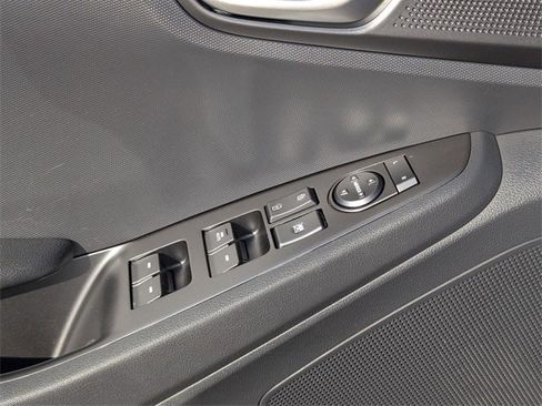 Used 2022 Hyundai Ioniq SE image 16