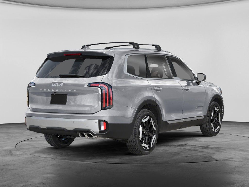 Used 2024 Kia Telluride EX AWD/4WD image 2
