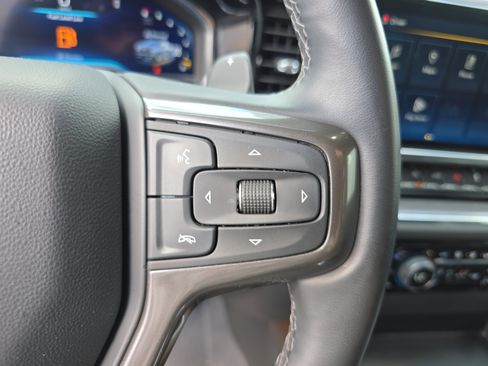 Used 2024 Chevrolet Silverado 1500 High Country w/ High Country Premium Package image 32