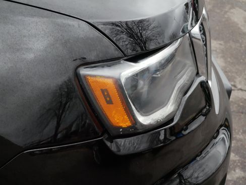 Used 2020 Jeep Grand Cherokee Limited w/ Trailer Tow Group IV image 16