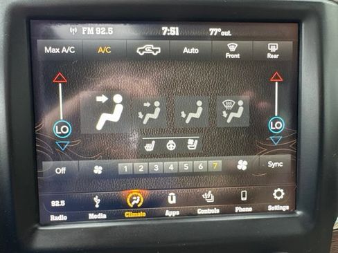 Used 2018 RAM 2500 Laramie AWD/4WD image 34