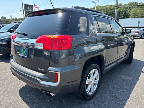 Certified 2017 GMC Terrain SLE w/ Convenience Package AWD/4WD image 30