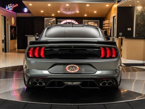 Used 2021 Ford Mustang GT Premium w/ GT Performance Package RWD image 12