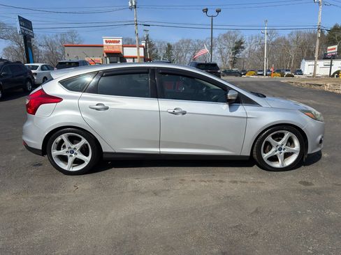 Used 2014 Ford Focus Titanium FWD image 8