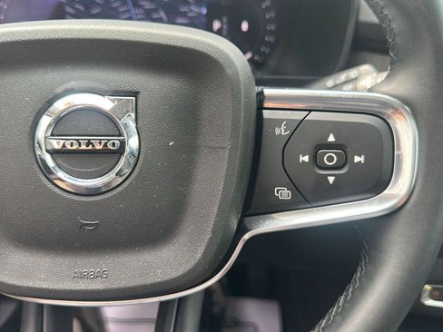 Used 2026 Volvo XC40 B5 Plus AWD/4WD image 26