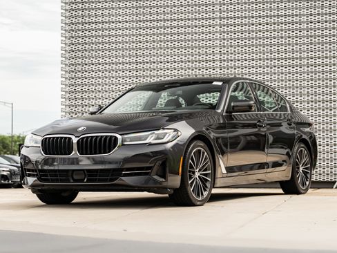 Used 2023 BMW 540i xDrive w/ Premium Package AWD/4WD image 7