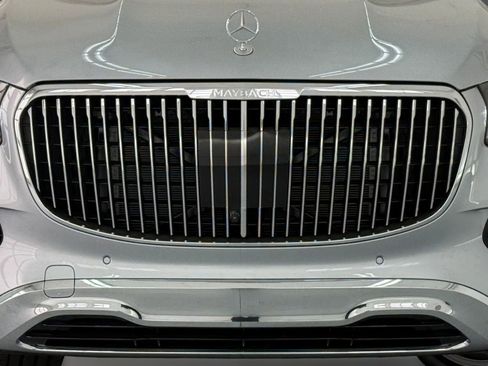 New 2026 Mercedes-Benz Maybach GLS 600 4MATIC image 19