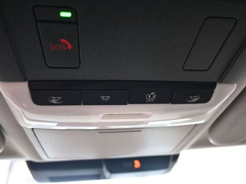 Used 2022 Mitsubishi Outlander ES image 29