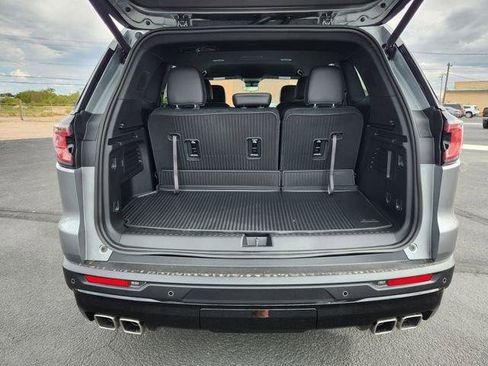 New 2026 GMC Acadia AT4 w/ LPO, Floor Liner Package AWD/4WD image 13