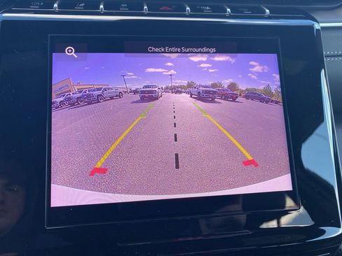 New 2025 Jeep Grand Cherokee Altitude image 26