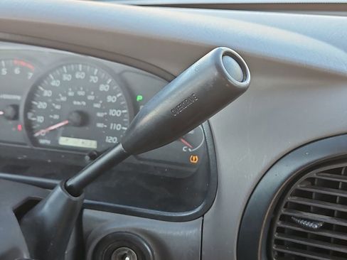 Used 2006 Toyota Tundra SR5 image 11