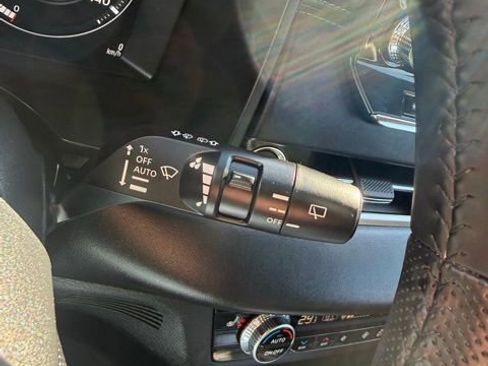 Used 2024 Mitsubishi Outlander SEL image 24