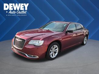 Used 2016 Chrysler 300 Limited image 1