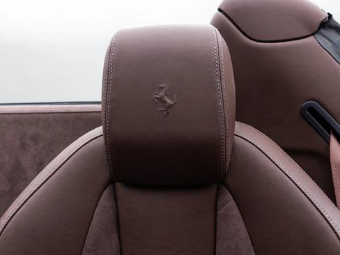 Used 2013 Ferrari 458 Spider RWD image 45