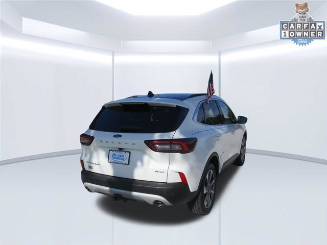 Certified 2023 Ford Escape Platinum w/ Premium Technology Package AWD/4WD image 11