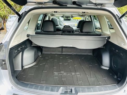 Used 2022 Subaru Forester Touring image 24