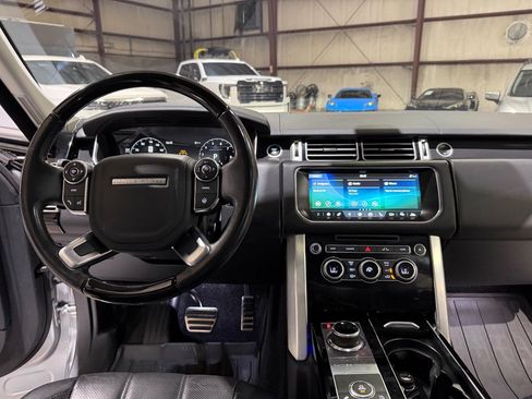 Used 2017 Land Rover Range Rover Supercharged AWD/4WD image 29