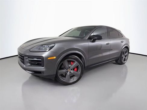 Certified 2026 Porsche Cayenne S AWD/4WD image 1