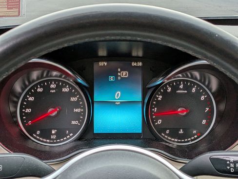 Used 2019 Mercedes-Benz C 300 Sedan image 15