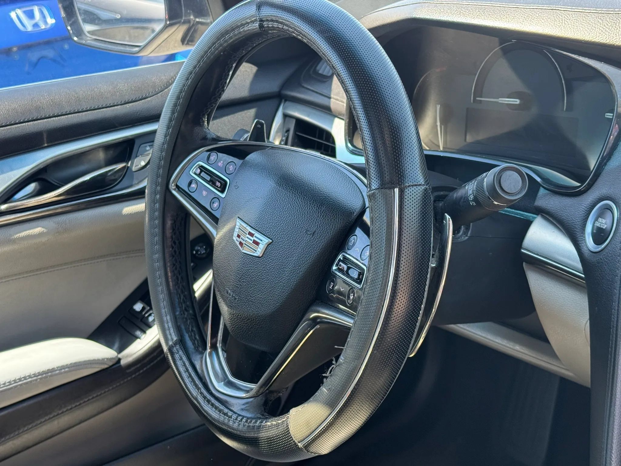 Used 2018 Cadillac CTS Luxury AWD/4WD image 31