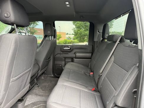 Used 2024 Chevrolet Silverado 2500 Custom w/ Custom Value Package AWD/4WD image 7
