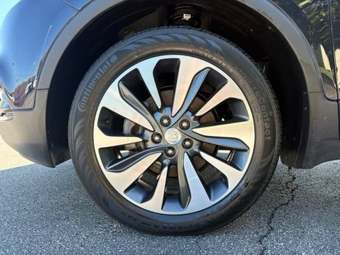 Used 2022 Buick Encore Preferred w/ Safety Package AWD/4WD image 13