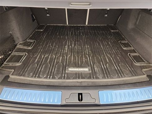 New 2026 Land Rover Range Rover Velar S image 22