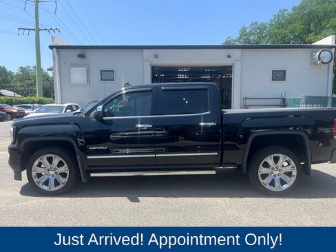 Used 2018 GMC Sierra 1500 Denali w/ Denali Ultimate Package AWD/4WD image 4