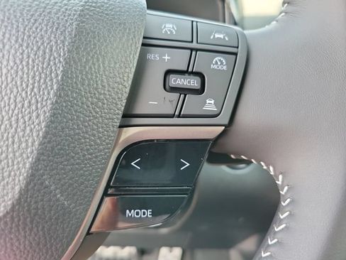 Used 2026 Toyota Camry SE FWD image 24