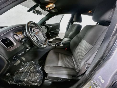 Used 2023 Dodge Charger SXT RWD image 15
