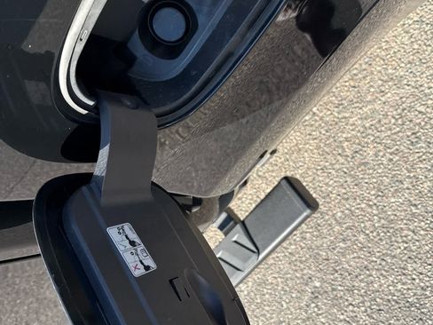 Certified 2025 GMC Sierra 1500 Elevation image 10