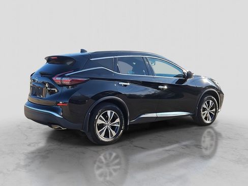 Used 2019 Nissan Murano SV image 3