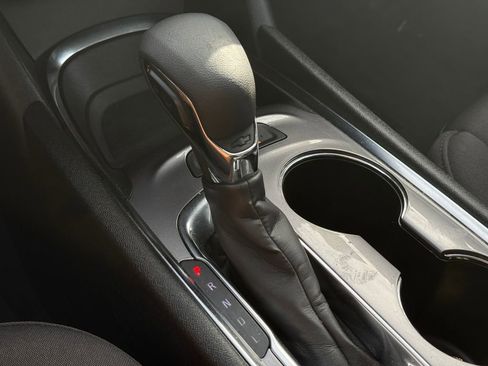 Used 2024 Chevrolet Malibu LT image 26