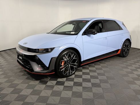 Used 2025 Hyundai Ioniq 5 N Base image 3