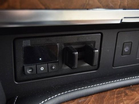 Certified 2024 Nissan Armada SL w/ Captain's Chairs Package image 19