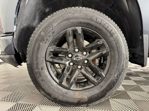 Used 2021 Chevrolet Silverado 1500 Custom Trail Boss image 40