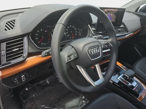 Used 2023 Audi Q5 2.0T Premium w/ Convenience Package AWD/4WD image 26