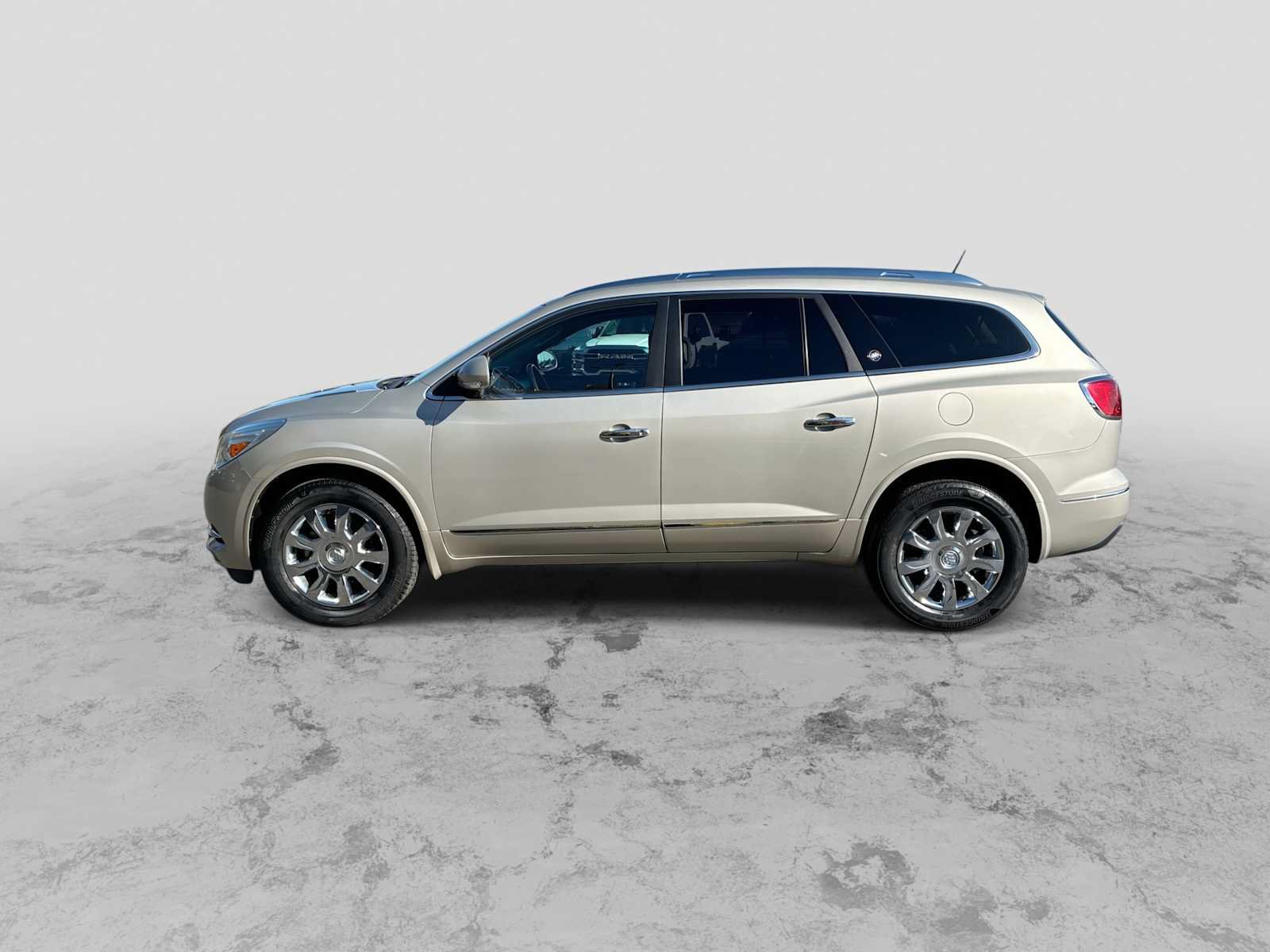 Used 2017 Buick Enclave Premium AWD/4WD image 5