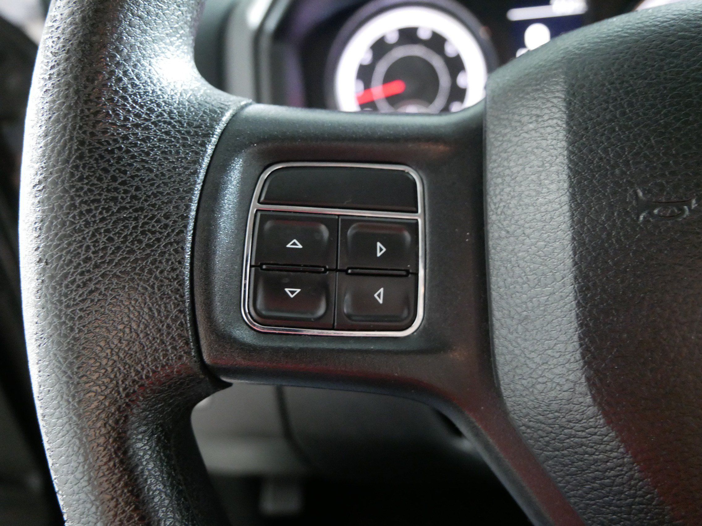 Used 2017 RAM 1500 Express AWD/4WD image 27
