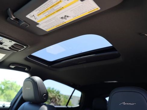 New 2026 Buick Envista Sport Touring FWD image 23