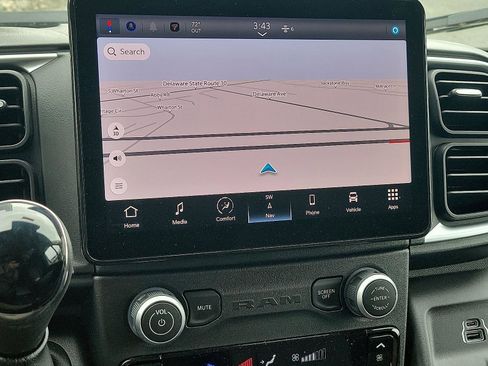 New 2024 RAM ProMaster 2500 w/ Quick Order Package 22H SLT+ image 11