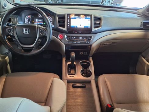 Used 2018 Honda Ridgeline RTL-T image 15