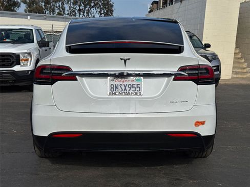 Used 2020 Tesla Model X Long Range AWD/4WD image 13