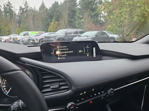 New 2026 MAZDA MAZDA3 2.5 S Hatchback w/ Premium Pkg image 16