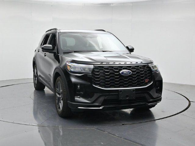 Certified 2026 Ford Explorer ST w/ Sun And Sound Package AWD/4WD image 4