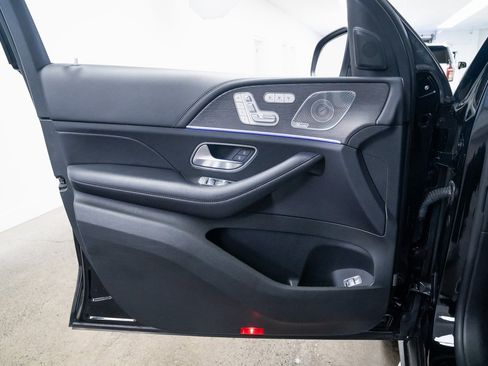 Used 2020 Mercedes-Benz GLE 450 GLE 450 image 17