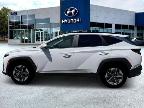 New 2026 Hyundai Tucson SEL FWD image 3