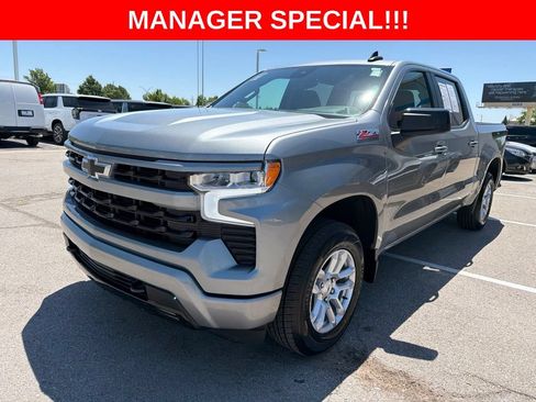 Used 2024 Chevrolet Silverado 1500 RST AWD/4WD image 1