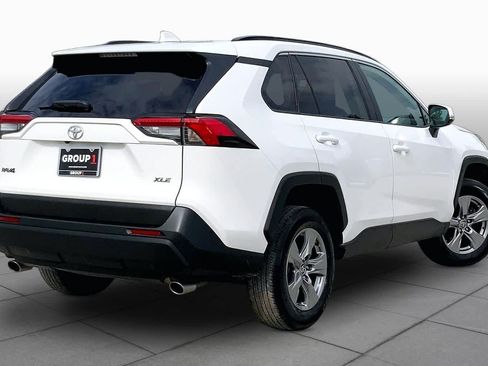 Used 2024 Toyota RAV4 XLE FWD image 13