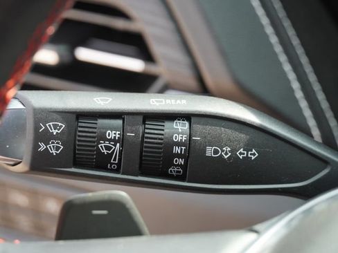 Used 2025 GMC Yukon AT4 Ultimate w/ LPO, Floor Liner Package AWD/4WD image 31